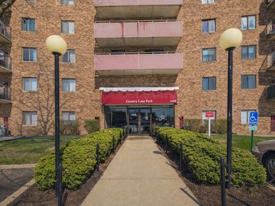1460 Fairlane Dr APT 228, Schaumburg, IL, 60193