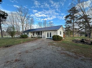 98 Wise Rd, Mckee, KY 40447