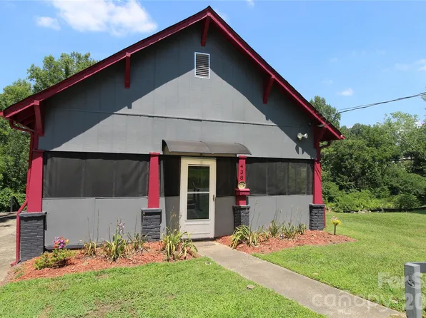 438 Folk St NW, Lenoir, NC 28645