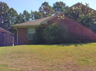 802 Toler Rd, Longview, TX 75604