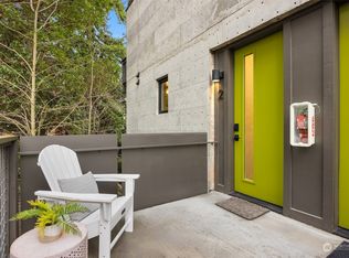 522 Madrona Way NE UNIT A2, Bainbridge Island, WA 98110