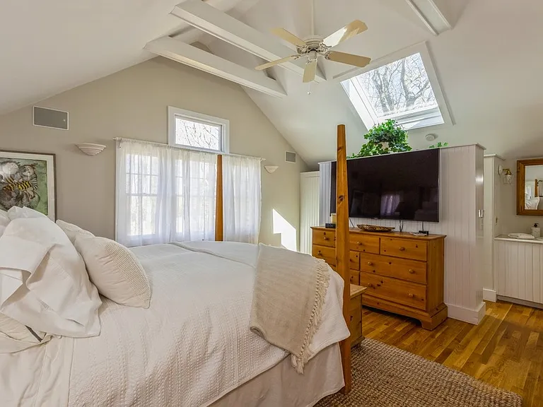 213 Treescape Dr — Photo 20
