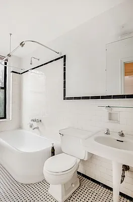 Rented by Akelius Real Estate Management | media 6