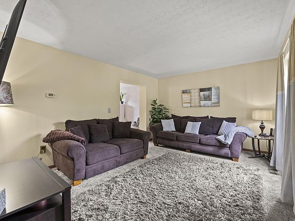 5th image of 4506 Manville Ct