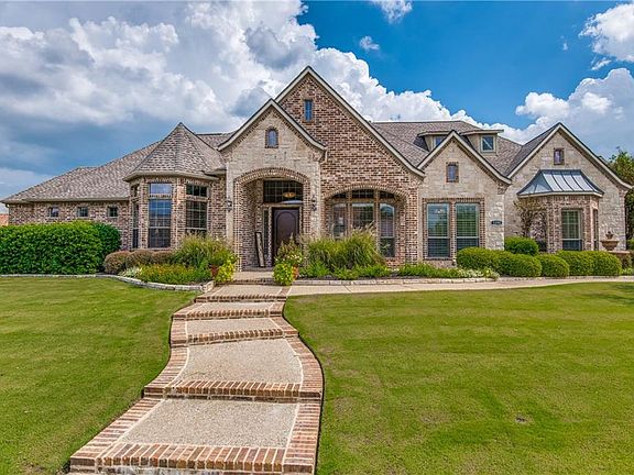 2nd image of 1290 Crooked Stick Dr