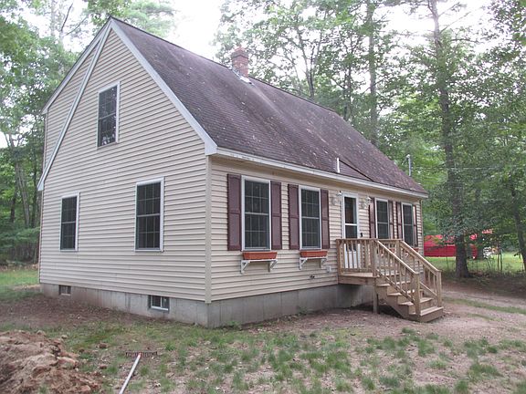 3rd image of 80 Fairview Drive