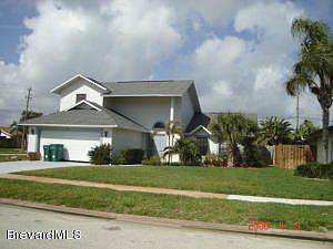 1st image of 690 Palm Dr