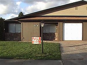 1st image of 1313 12th Ave NW #1315