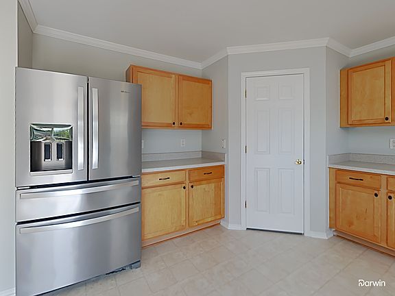 4th image of 1004 Kapok Ct