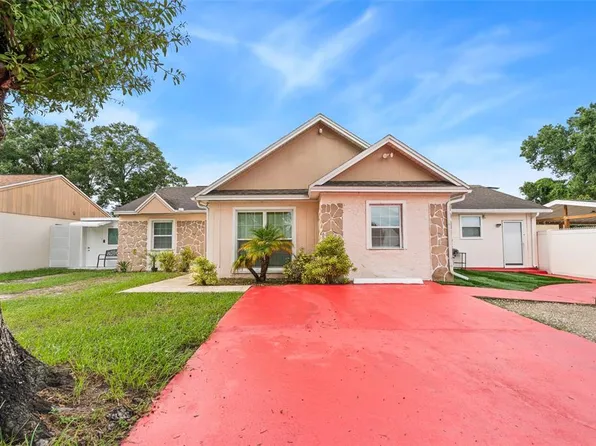 8903 CAMINO VILLA, TAMPA, FL 33635