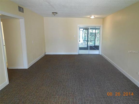 3rd image of 114 Anderson Cir