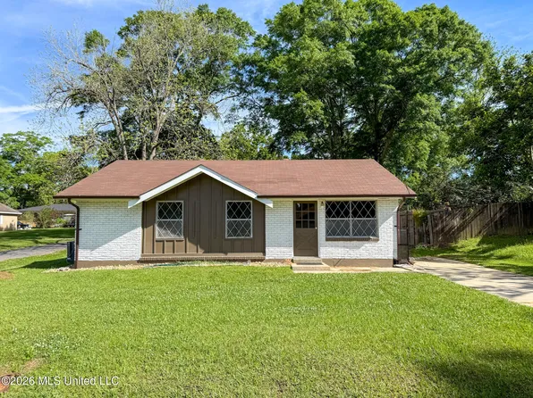 1206 21st St, McComb, MS 39648