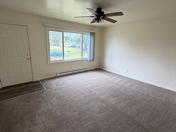2nd image of 941 18th Ave #941