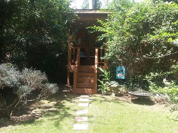 Free Standing Treehouse