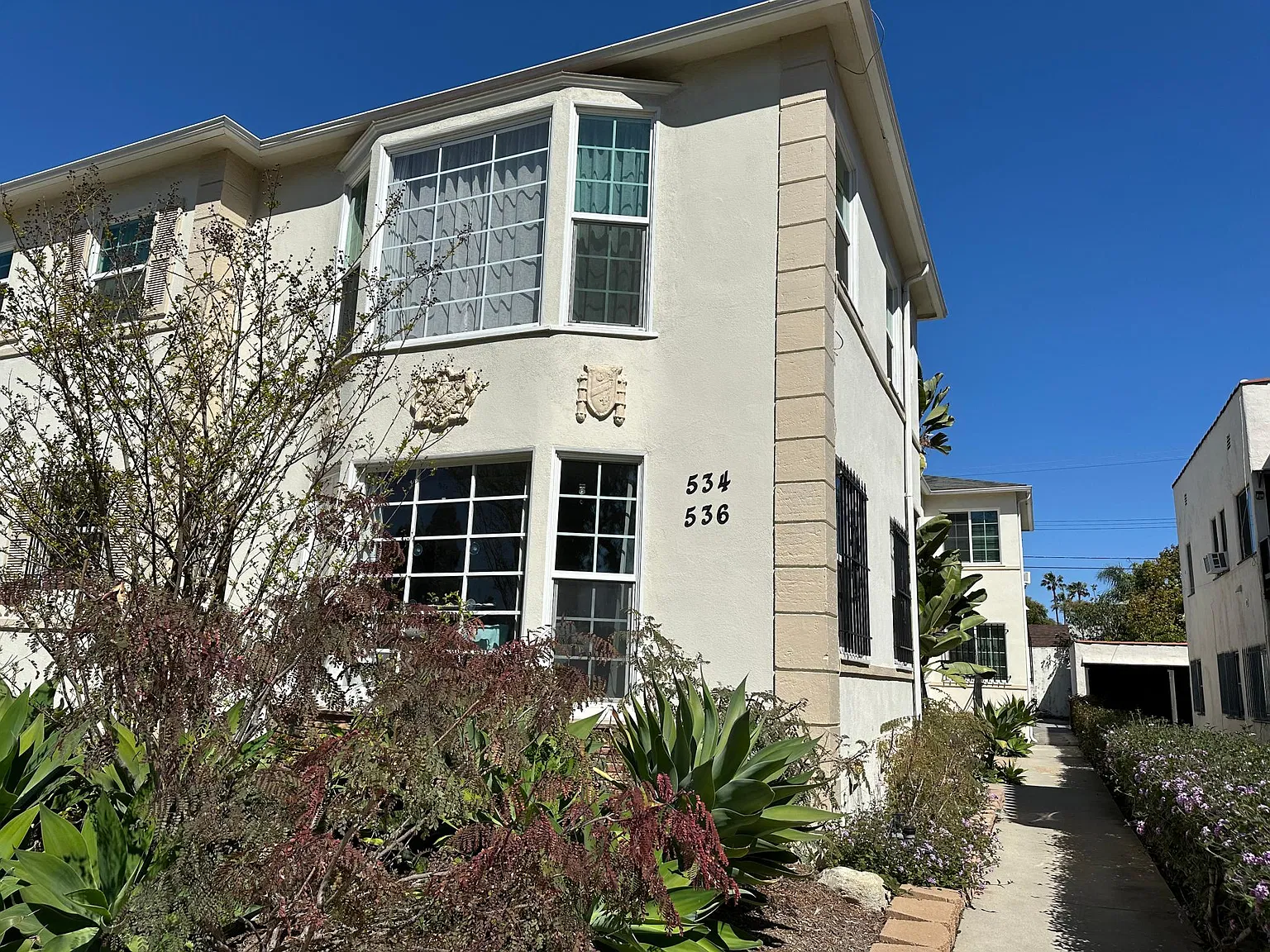 1 bed, 650 sqft, $1,995 — Photo 2