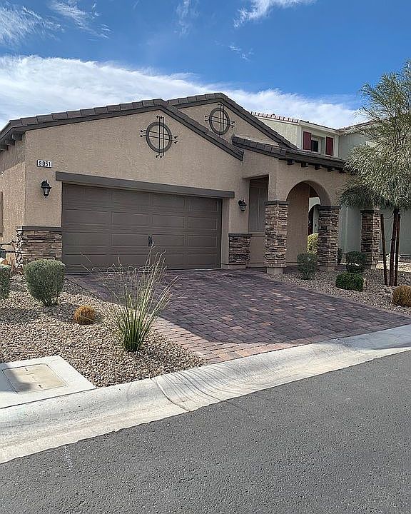 1st image of 9051 Tiffany Oaks Ave