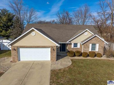 2200 Lori Ct, Terre Haute, IN, 47802