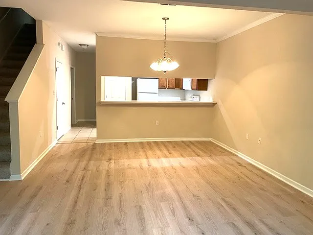 1320 Hendrix Rd #103 — Photo 3