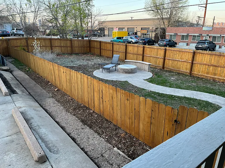 1201 W Kentucky Ave — Photo 22