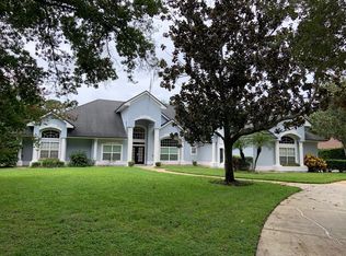 2600 Crescent Lake Ct, Windermere, FL 34786