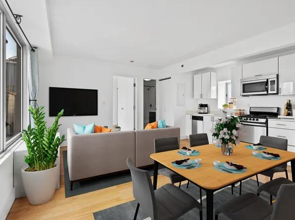 2272 Frederick Douglass Boulevard image 1 of 9