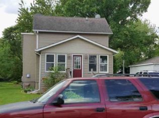 119 2nd St NE, Blooming Prairie, MN 55917