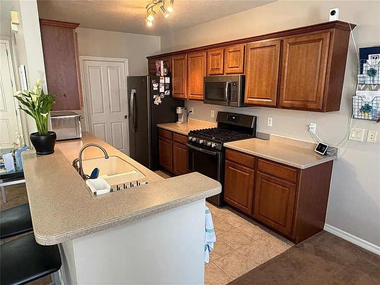 6129 Fishhawk Crossing Blvd — Photo 11