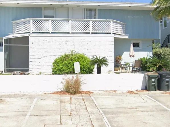 371 Ahern St, Atlantic Beach, FL 32233