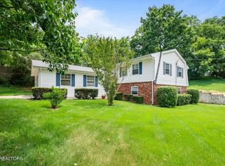 276 Cherokee Trl, Seymour, TN 37865