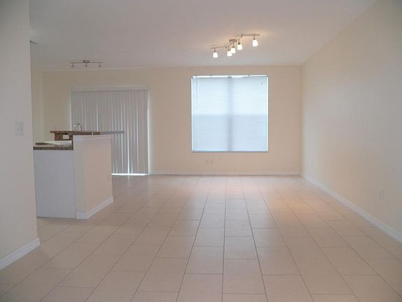 5th image of 6261 Olivedale Dr