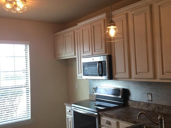 107 Creekside Dr