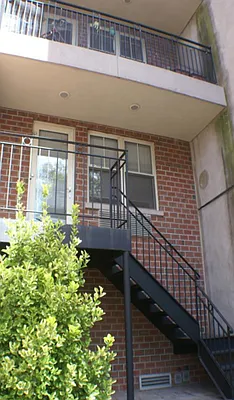 Rented by Realty Advisors Group | media 55