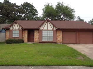 9530 Magnolia Ridge Dr, Houston, TX 77070