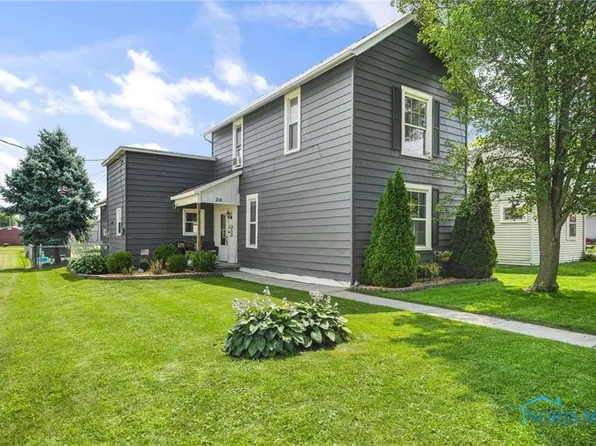 214 S Tarr St, North Baltimore, OH 45872