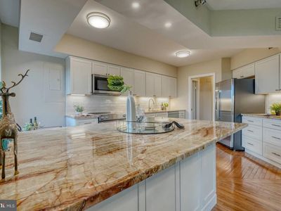 5802 Nicholson Ln #2-604, Rockville, MD, 20852