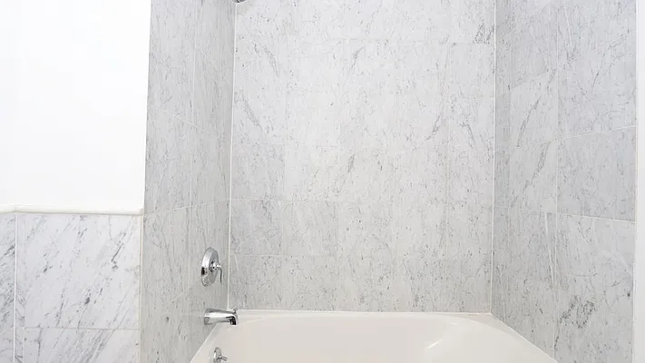 Rented by Nooklyn NYC LLC | media 2