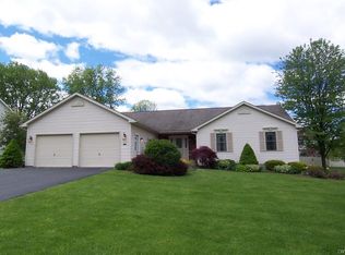 143 Hunt Valley Rd, Oneida, NY 13421