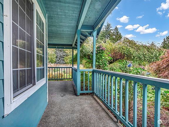 3rd image of 12810 68th Avenue E #1