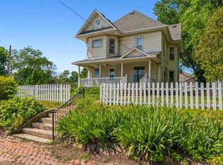731 5th St, Ames, IA 50010