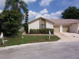 9719 Saratoga Park Ct, Boca Raton, FL 33428