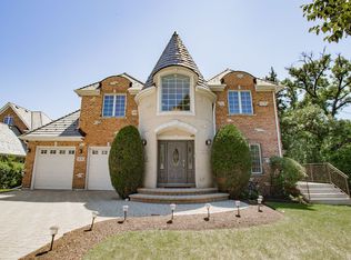 874 Writer Ct, Vernon Hills, IL 60061