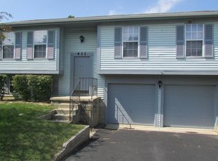 411 Wild Stallion Dr, Galloway, OH 43119