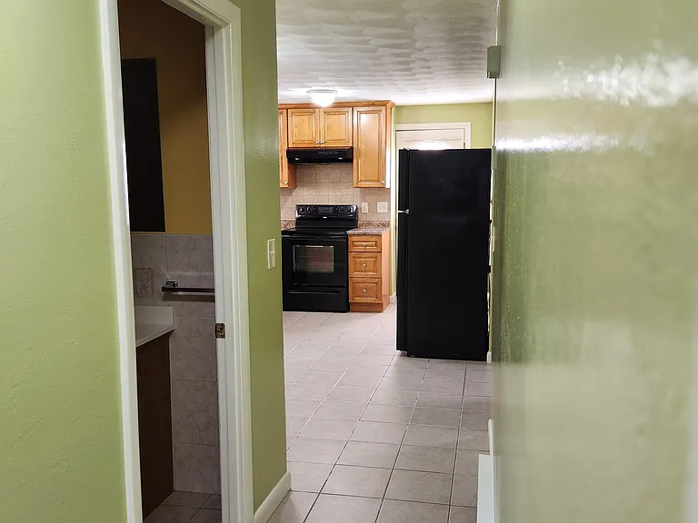 625 Cottage St #625 — Photo 2