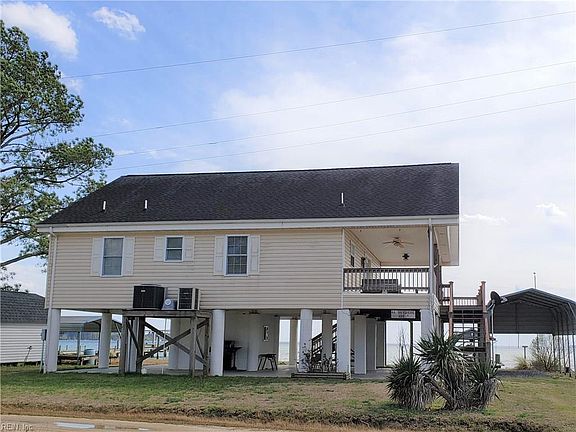2nd image of 44 Bayshore Ave