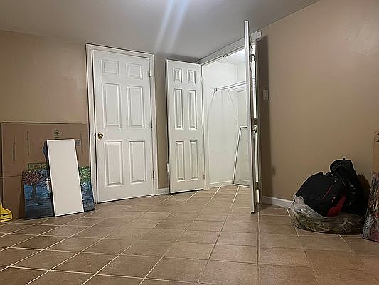 3rd image of 375 Sheffield St #1