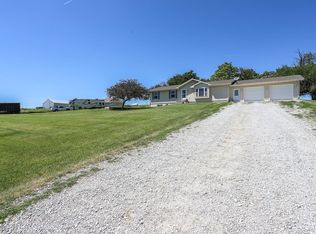33396 Beechnut Rd, Treynor, IA 51575