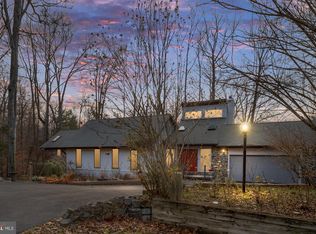 6207 Possum Trot Ct, Manassas, VA 20112