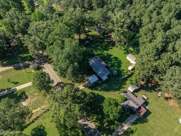 10928 Ferry Lake Rd, Oil City, LA 71061