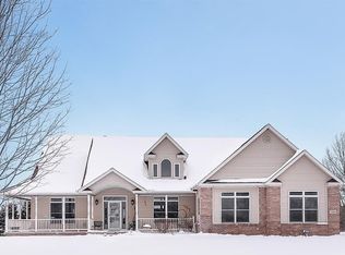 7223 Mulder Rd, Dexter, MI 48130