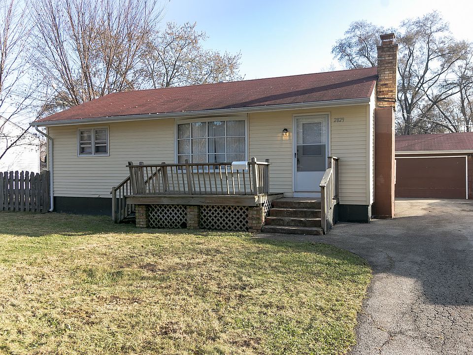 1st image of 2829 N Elmwood Ave